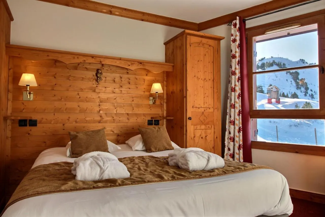 Apartment Arc 1950 - Appartement 10 Personnes Duplex Cheminee - Ski Aux Pieds - Sauna, Hammam, Jacuzzi Les Arcs