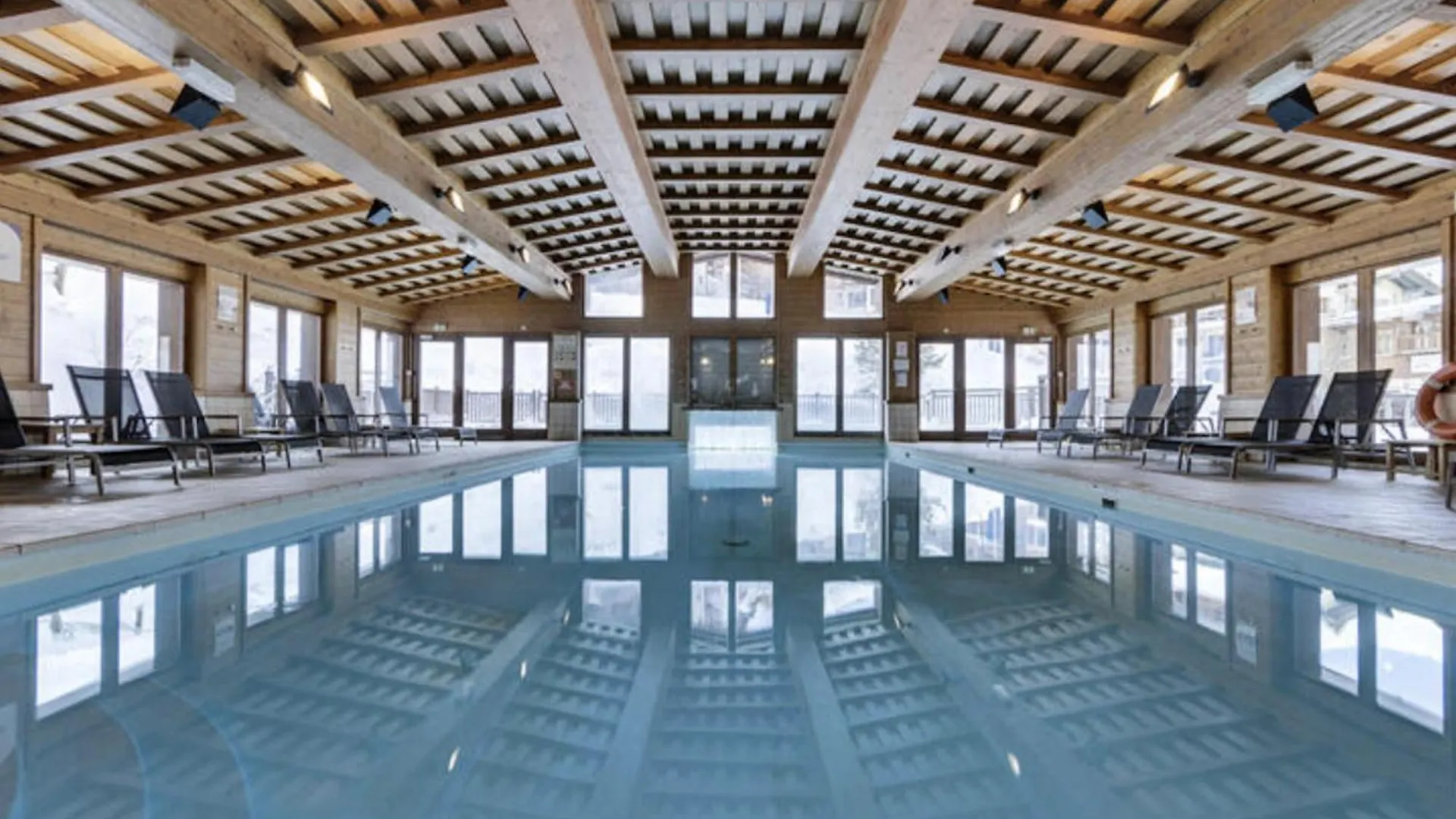 Apartment Arc 1950 - Appartement 10 Personnes Duplex Cheminee - Ski Aux Pieds - Sauna, Hammam, Jacuzzi Les Arcs
